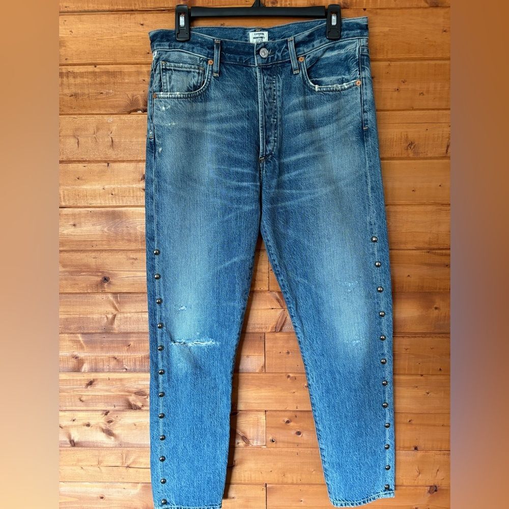Citizens of Humanity Liya High Rise Classic Fit Crop Jeans 28 Studded Raw Hem